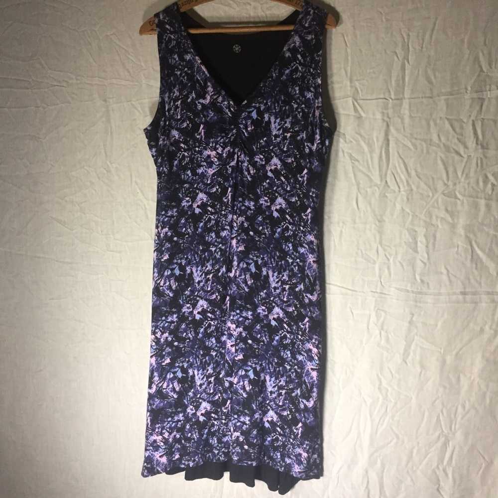 Gaiam reversible sleeveless tie dye / black dress